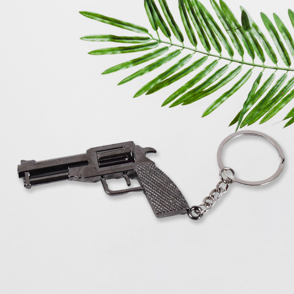 Gun Keychain Metal Weapon Key Rings Pendant for Men, Birthday Gifts (1 Pc)