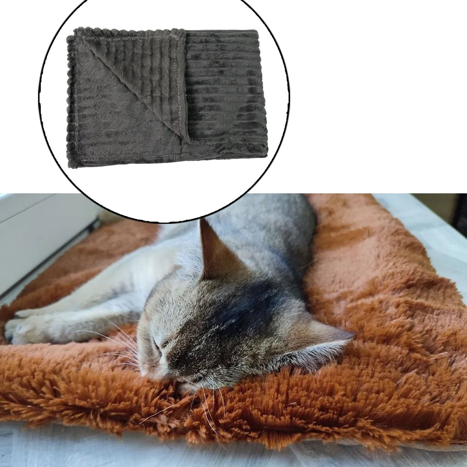 Pet Soft Cat Dog Blanket / Towel (110×70 Cm / 1 Pc / Mix Color & Design)