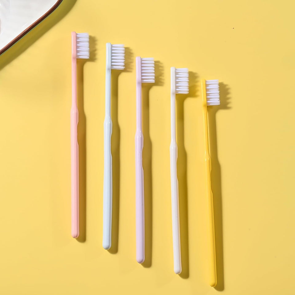 Plastic Toothbrush With Plastic Round Box (20 pcs Set)