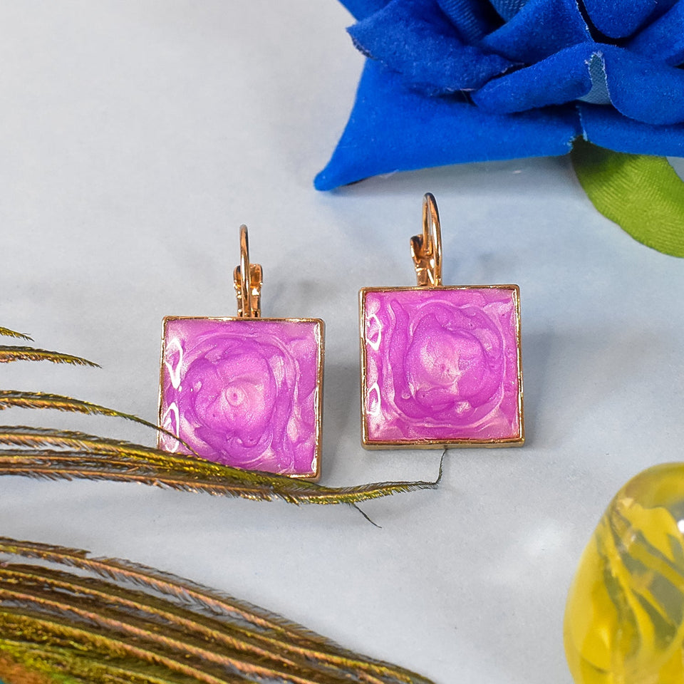 Modern Square Earring Set – Stylish and Sophisticated