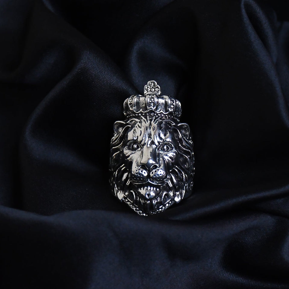 Majestic Silver color King Lion Ring