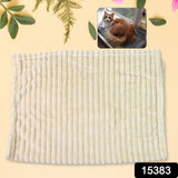 Pet Soft Cat Dog Blanket / Towel Soft Warm Sleep Mat (70×50 Cm / 1 Pc / Mix Color & Design)