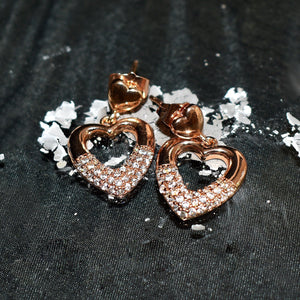 Sophisticated Traditional Earrings - A Timeless Heritage of Style