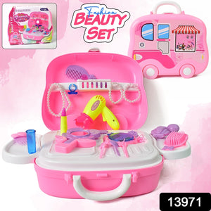 Beauty Make up case and Cosmetic Set