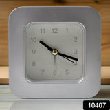 Stylish Analog Alarm Clock  Designed For Everyday Reliability