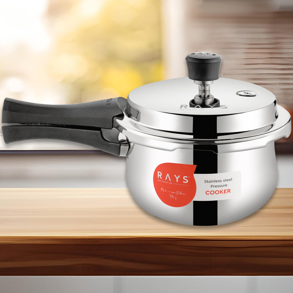 Stainless Steel Rays Fusion Pressure Cookers With Outer Lid (3.5 Litres)